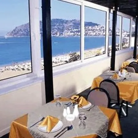 Hotel Wien Star Hotel, Adults Only 3*