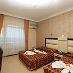 Wien Star Hotel, Adults Only מלון