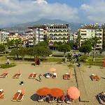 Wien Star Hotel, Adults Only מלון 3*