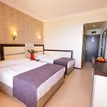 Wien Star Hotel, Adults Only מלון 3*