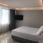 Wien Star Hotel, Adults Only מלון אלאניה