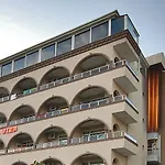 Wien Star Hotel, Adults Only אלאניה