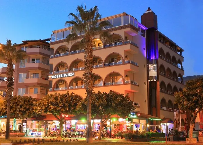 Wien Star Hotel, Adults Only 3* אלאניה